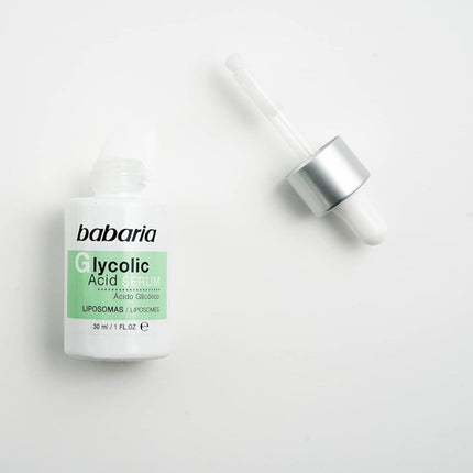 Babaria Ácido Glicólico Sérum Sérum con Ácido Glicólico que ayuda a Renovar y Regenerar la piel del rostro 30 ml